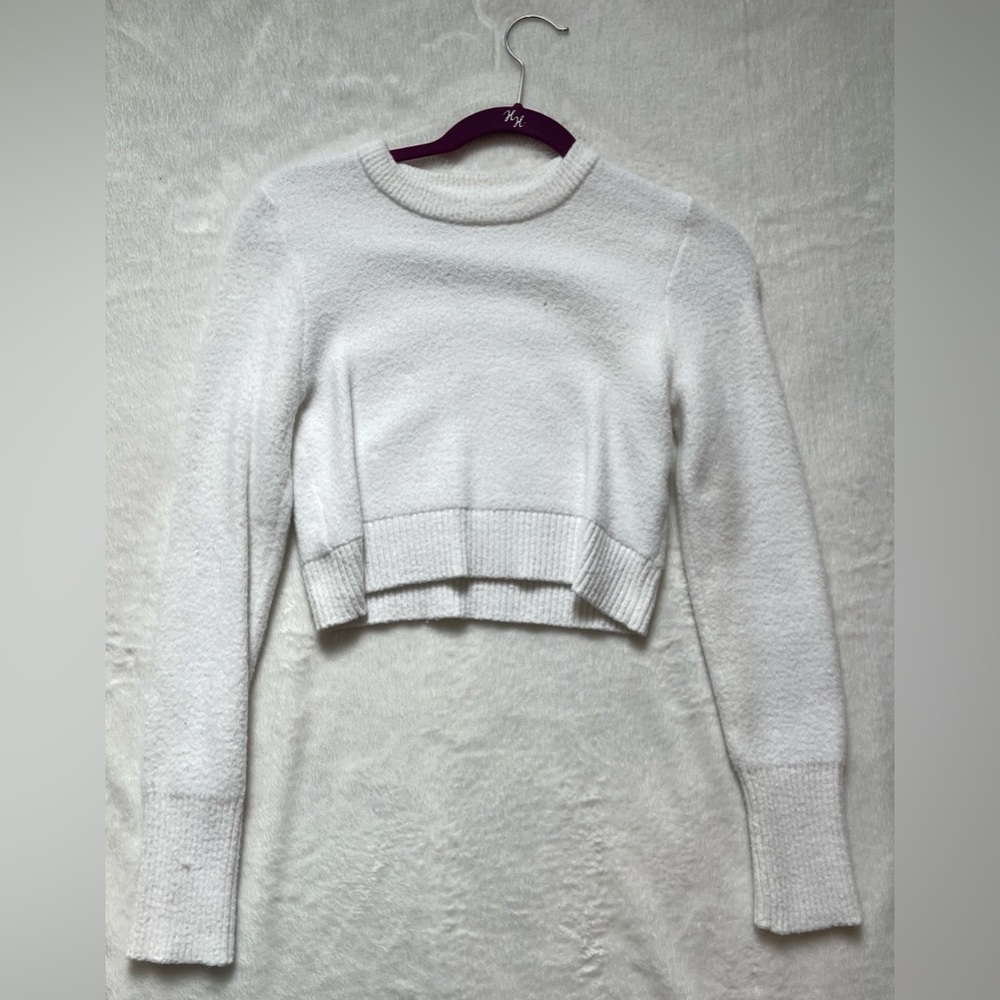 Zara, woman size medium white sweater